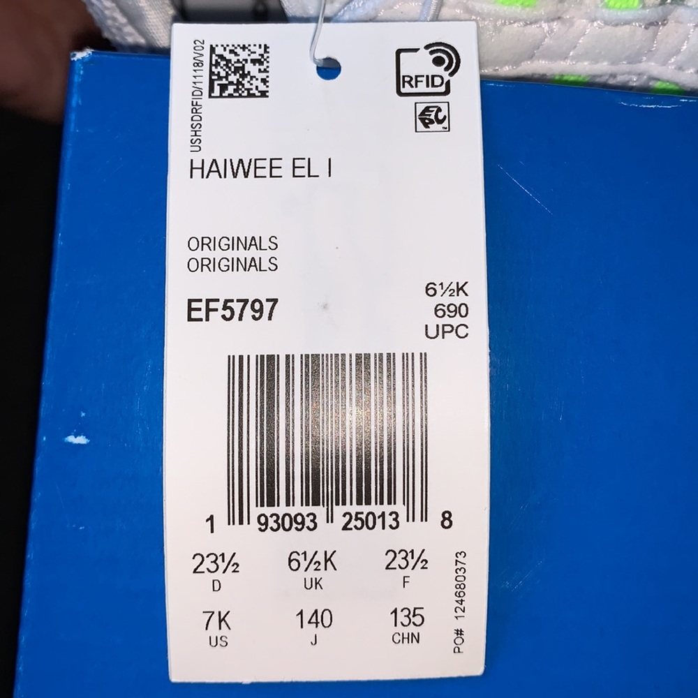 Adidas Shoes for Boy Size 7 - Picture 7 of 7